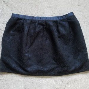 Heritage 1981 Blue and black lace short skirt